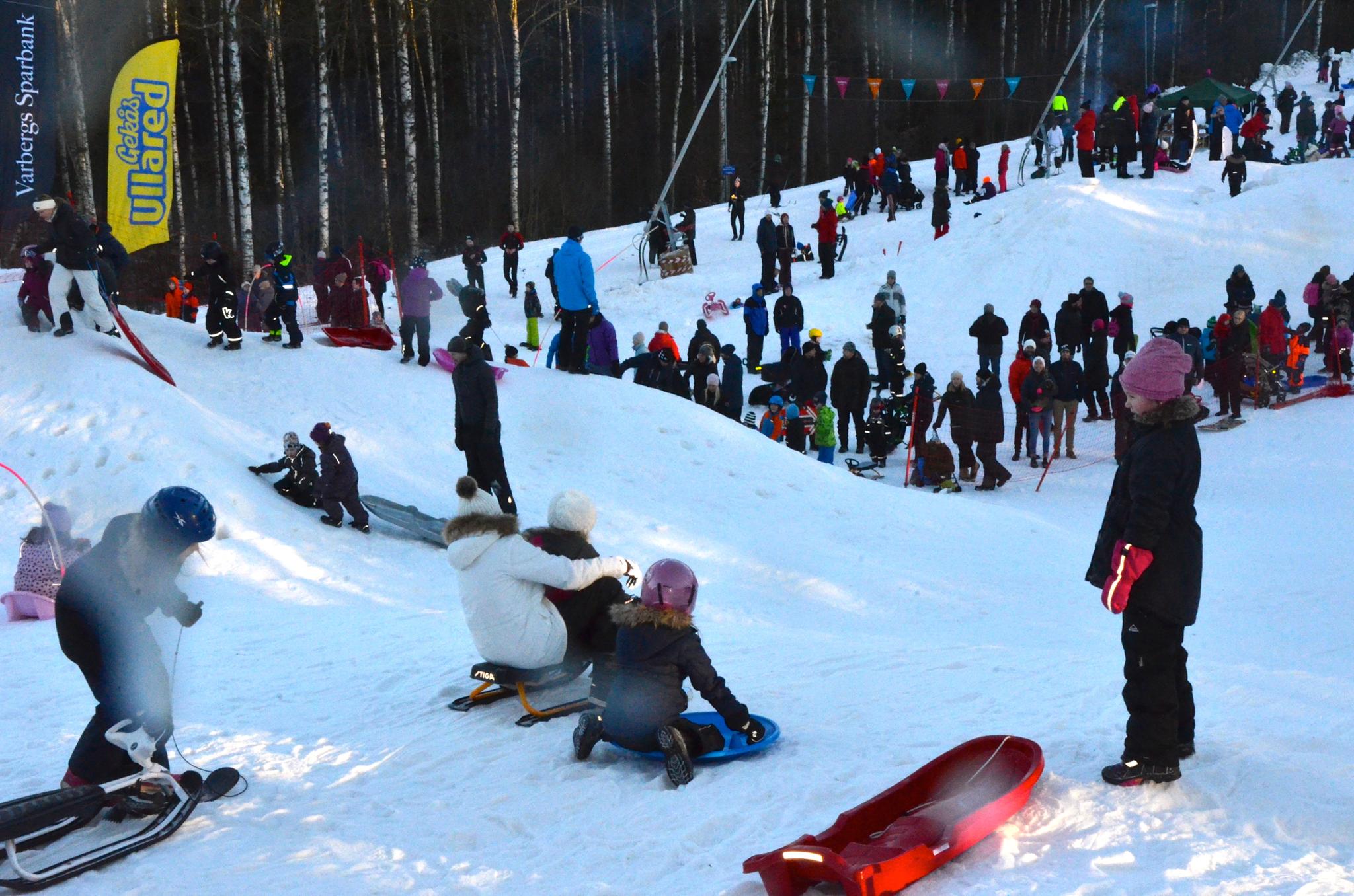 Snölekplats & Pulkabacke